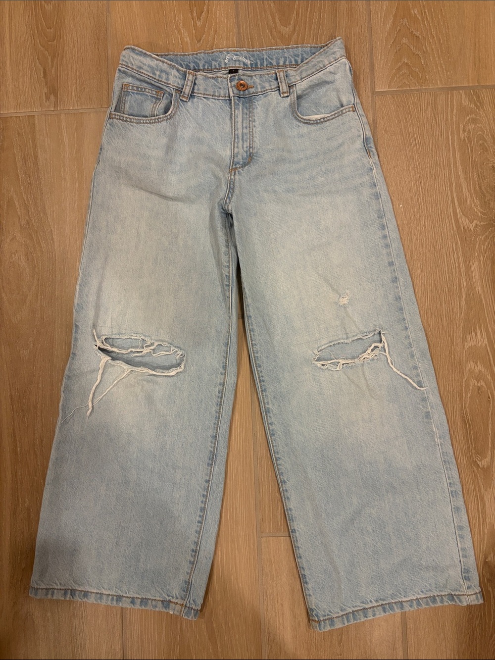 Art Class Light Wash Distressed Wide Leg Jeans